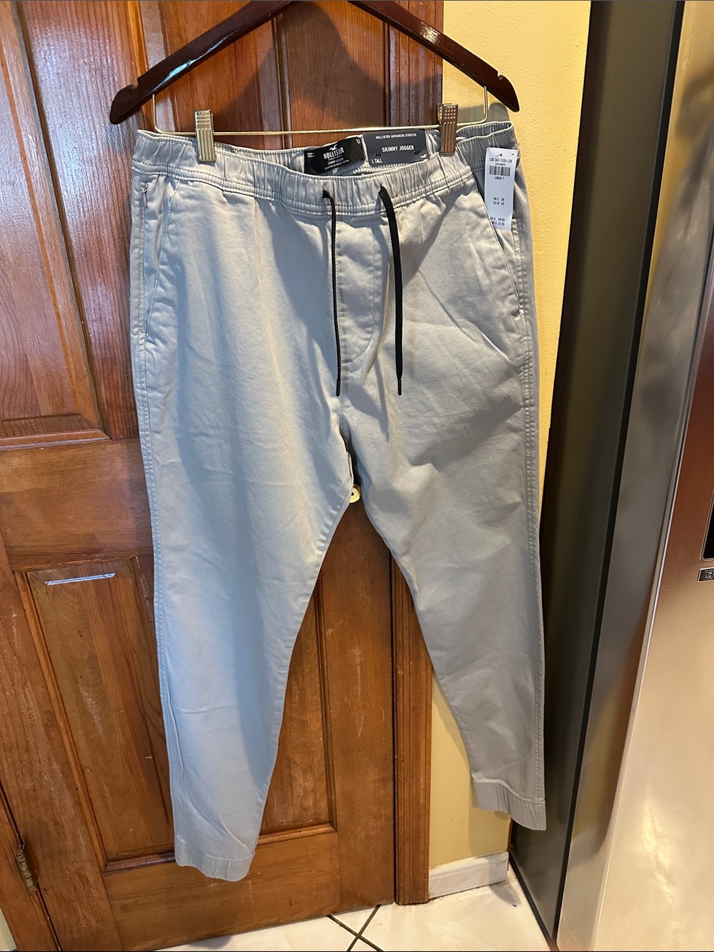 Hollister Light Gray Drawstring Chinos skinny joggers large/tall